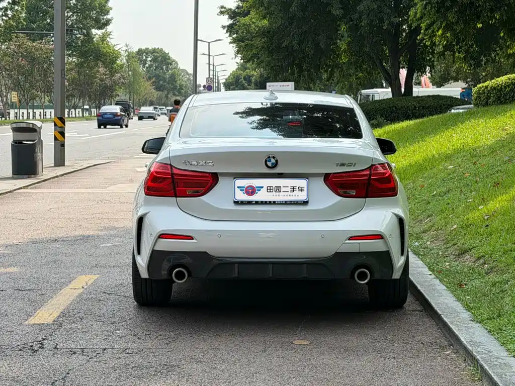 BMW 1 Series - фото 5