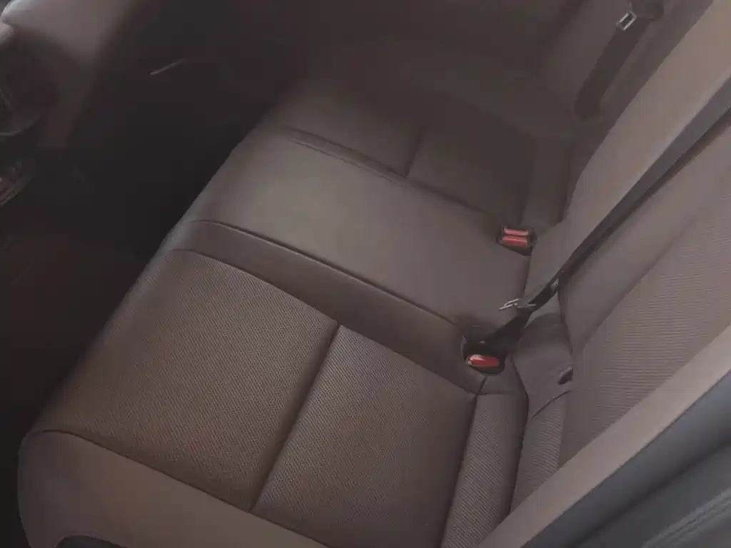 Lexus ES — миниатюра 11