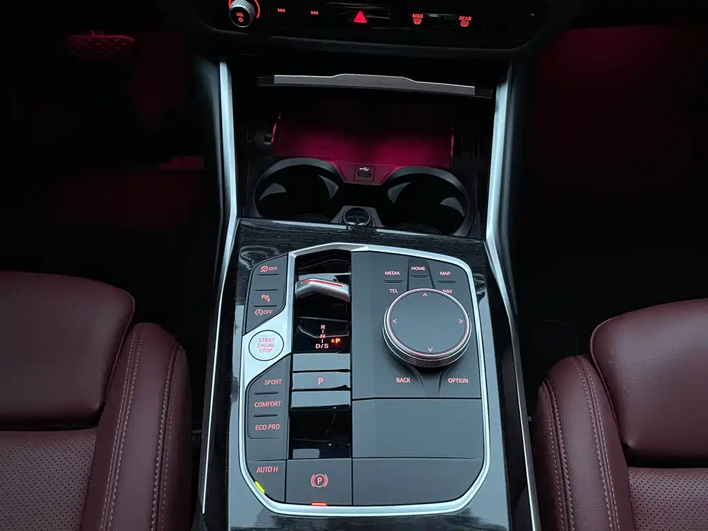 BMW 3 Series — миниатюра 12
