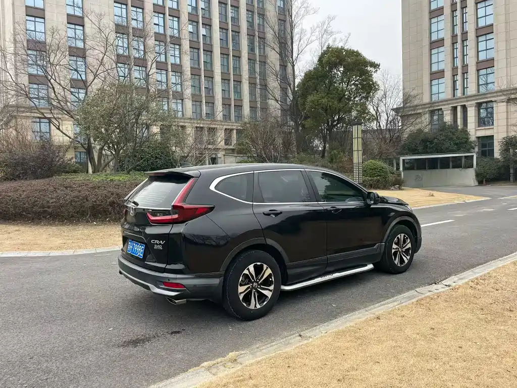 HONDA CR V
