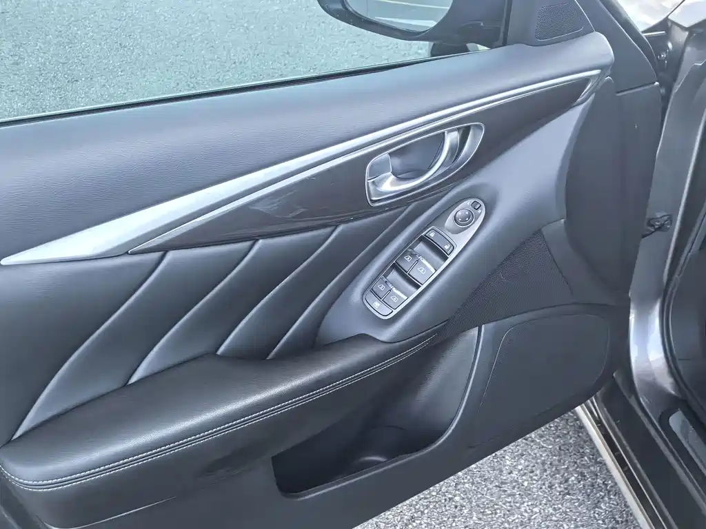 Infiniti Q50L — миниатюра 5