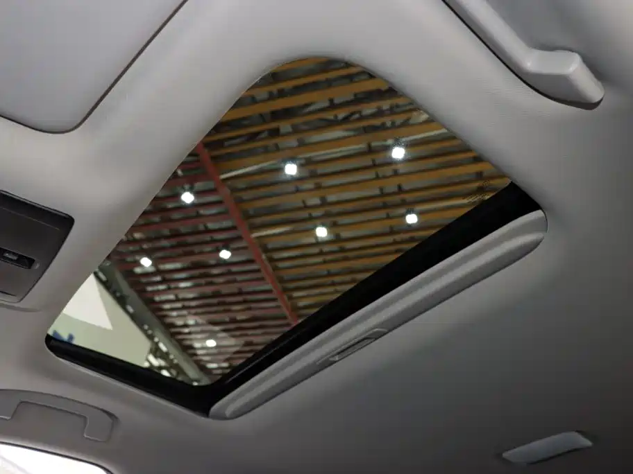 Nissan Sylphy — миниатюра 16