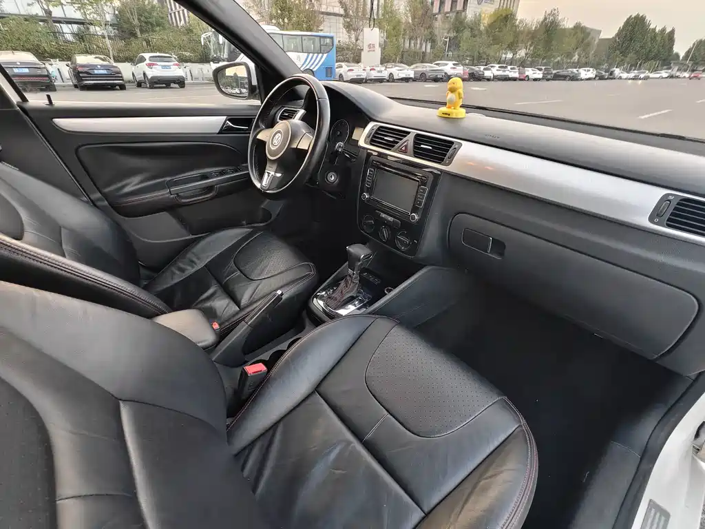 Volkswagen Bora — миниатюра 7