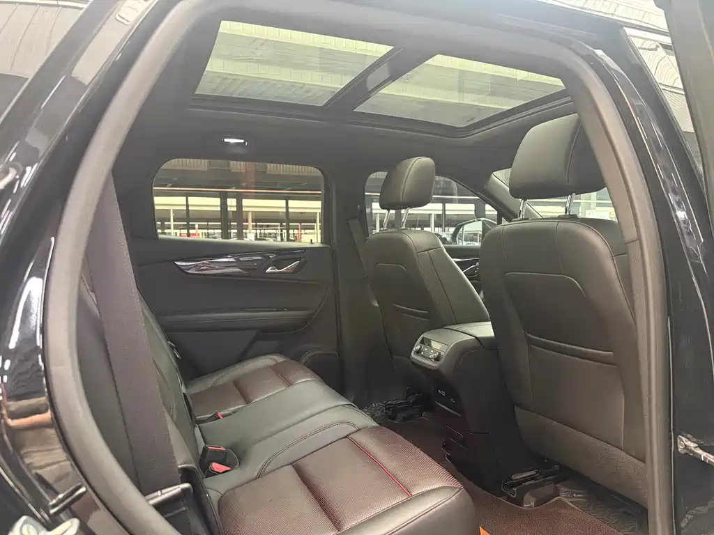 Chevrolet Blazer — миниатюра 18