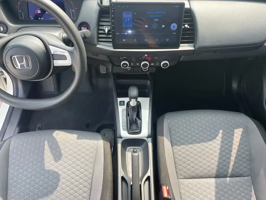 Honda Fit — миниатюра 21