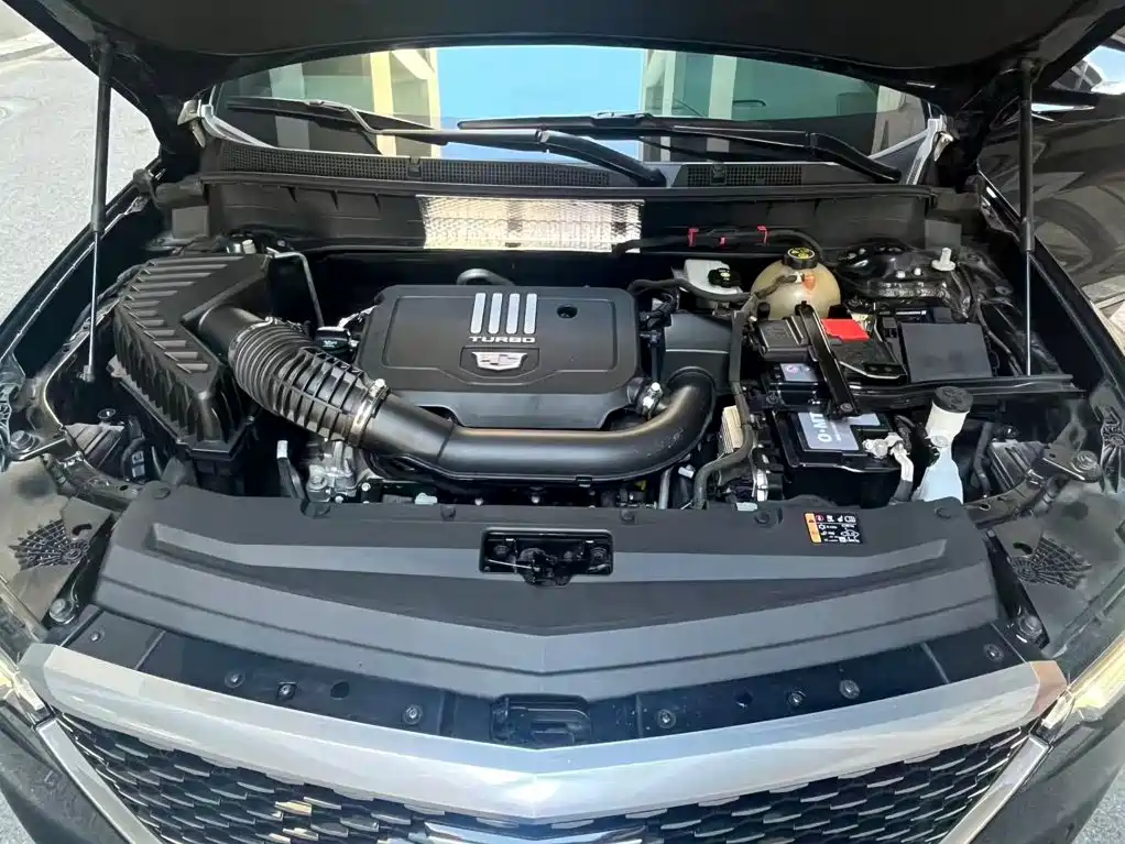 Cadillac XT6 — миниатюра 7