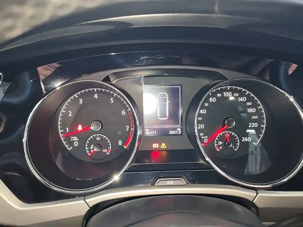 Volkswagen Touran — миниатюра 12