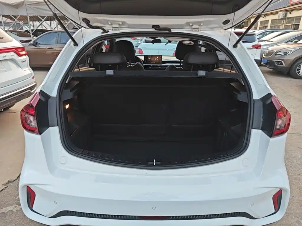Geely Vision X3 — миниатюра 19