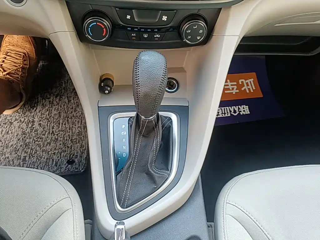 Buick Excelle — миниатюра 14