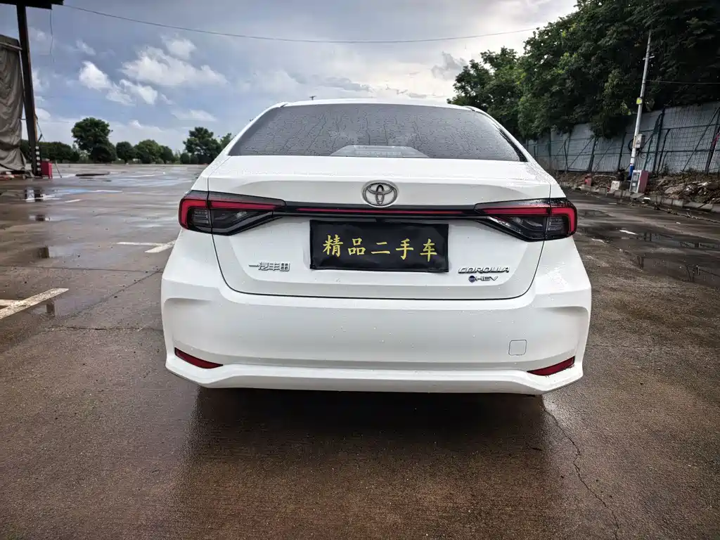 Toyota Corolla — миниатюра 11