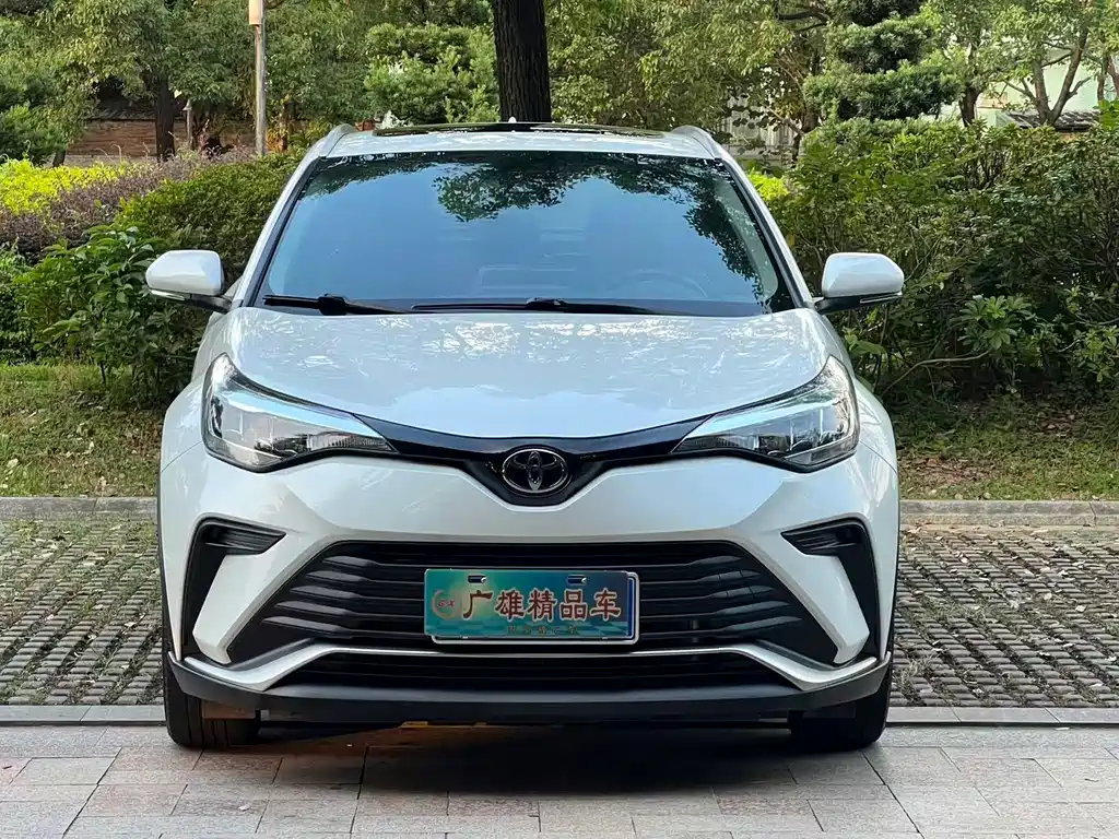 Toyota IZOA — миниатюра 5