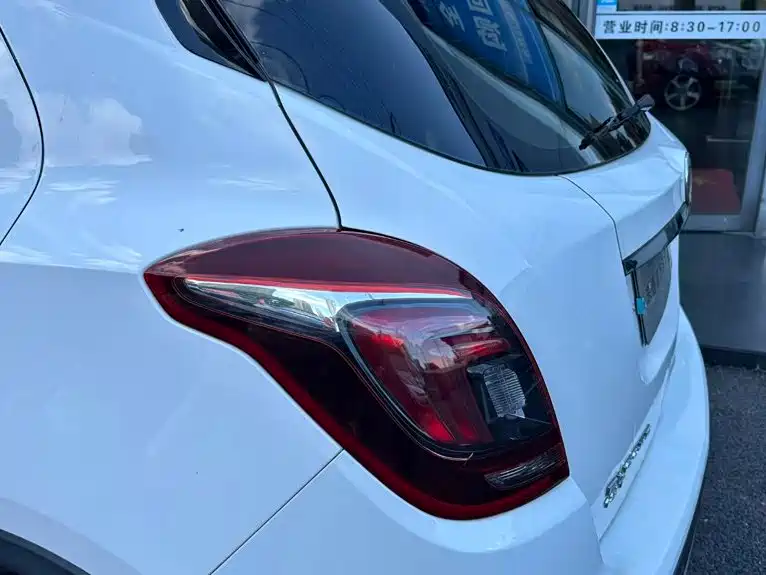 Buick Encore — миниатюра 8
