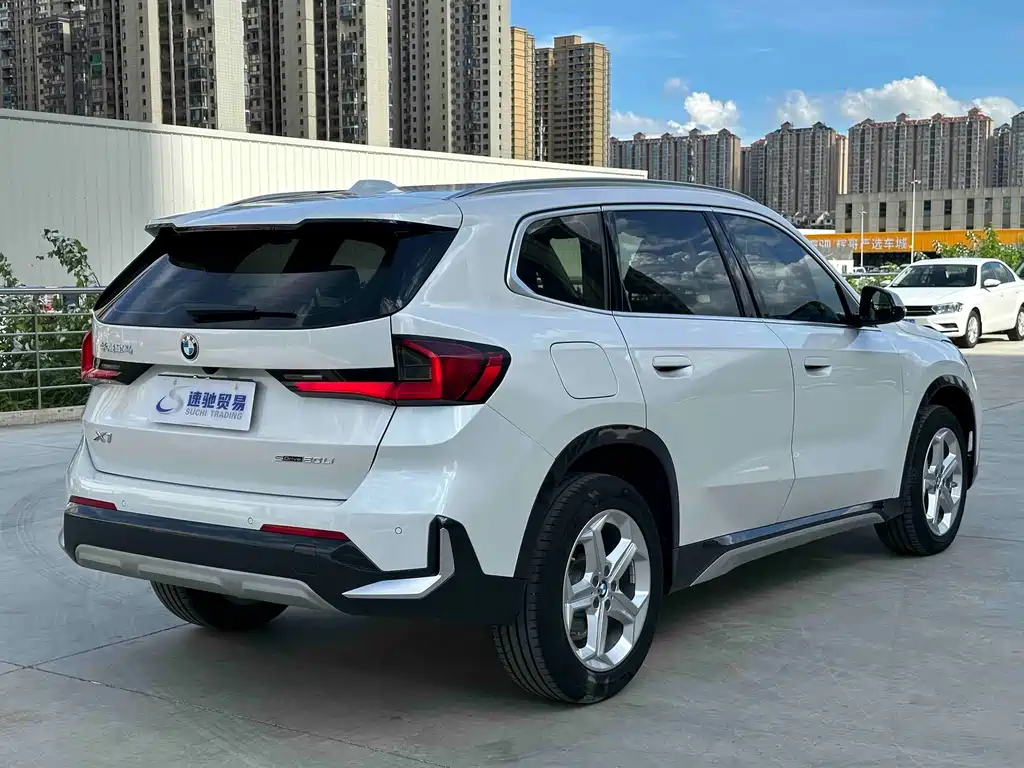 BMW X1 — миниатюра 6