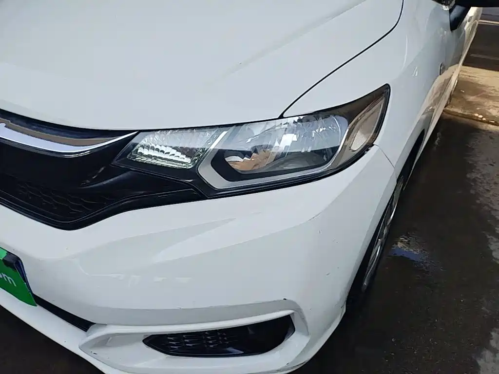 Honda Fit — миниатюра 24