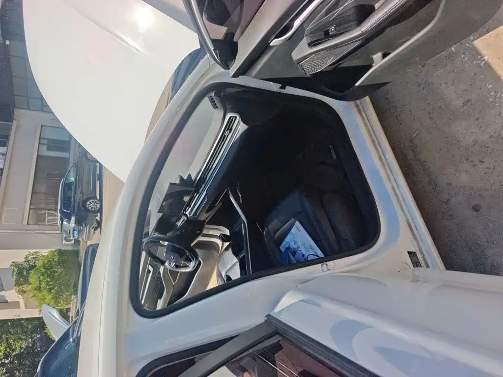 Geely Emgrand — миниатюра 18