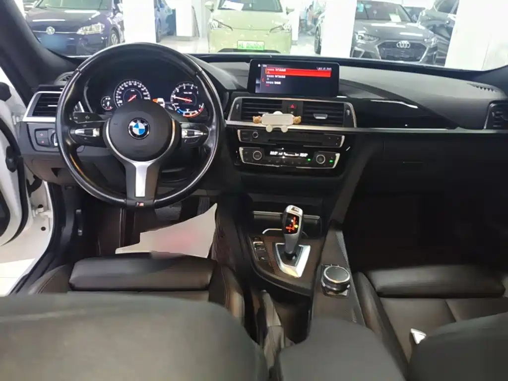 BMW 3 Series GT — миниатюра 10