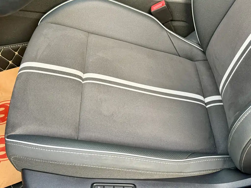 Volkswagen Golf — миниатюра 13