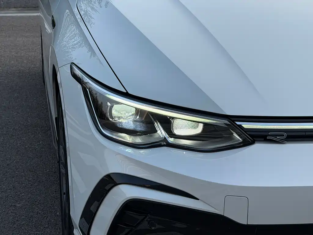 Volkswagen Golf — миниатюра 22