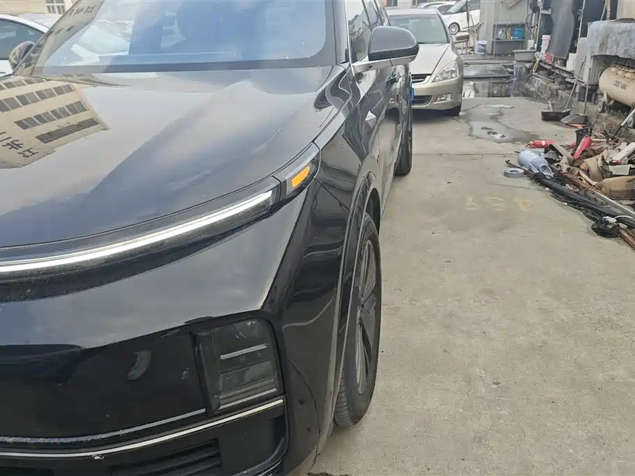 Li Auto IDEAL L8