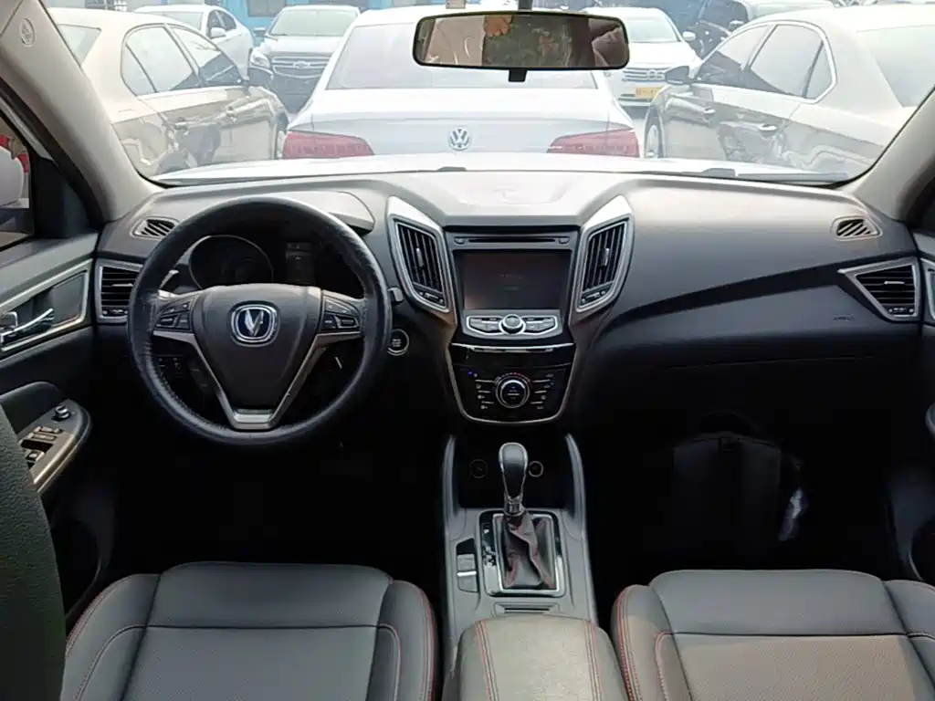 Changan CS75 — миниатюра 10