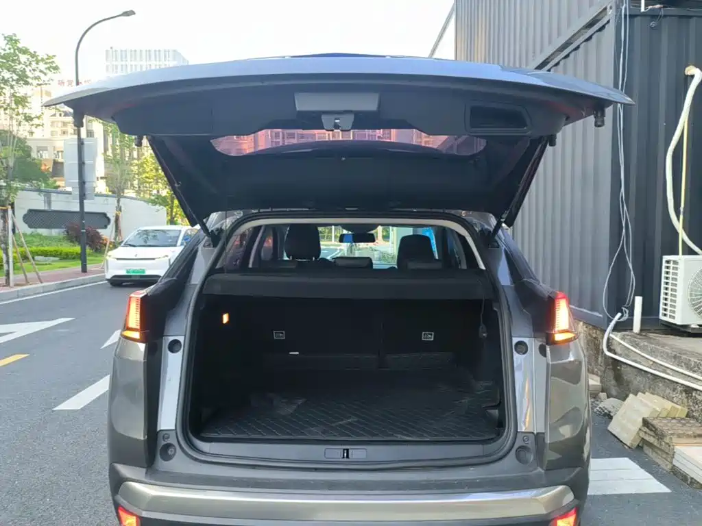 Peugeot 4008 — миниатюра 19