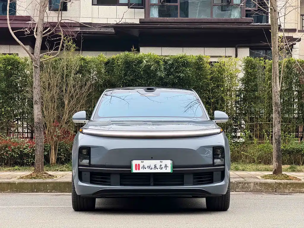 Li Auto Li L8 — миниатюра 2