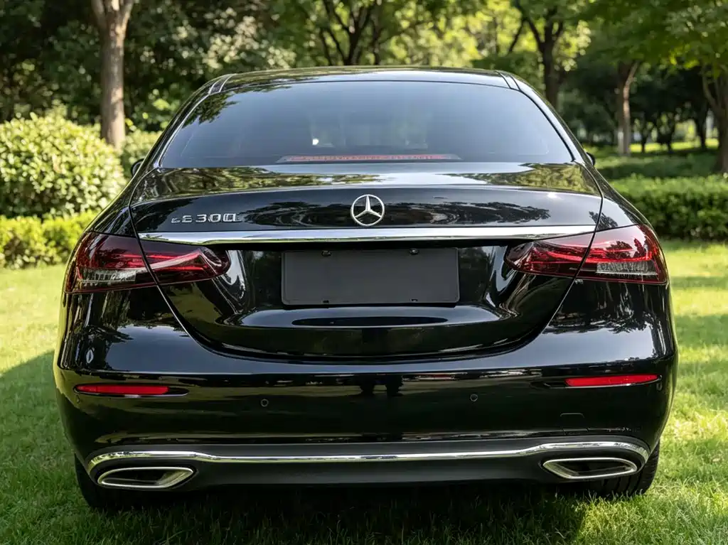Mercedes-Benz E-Class — миниатюра 5
