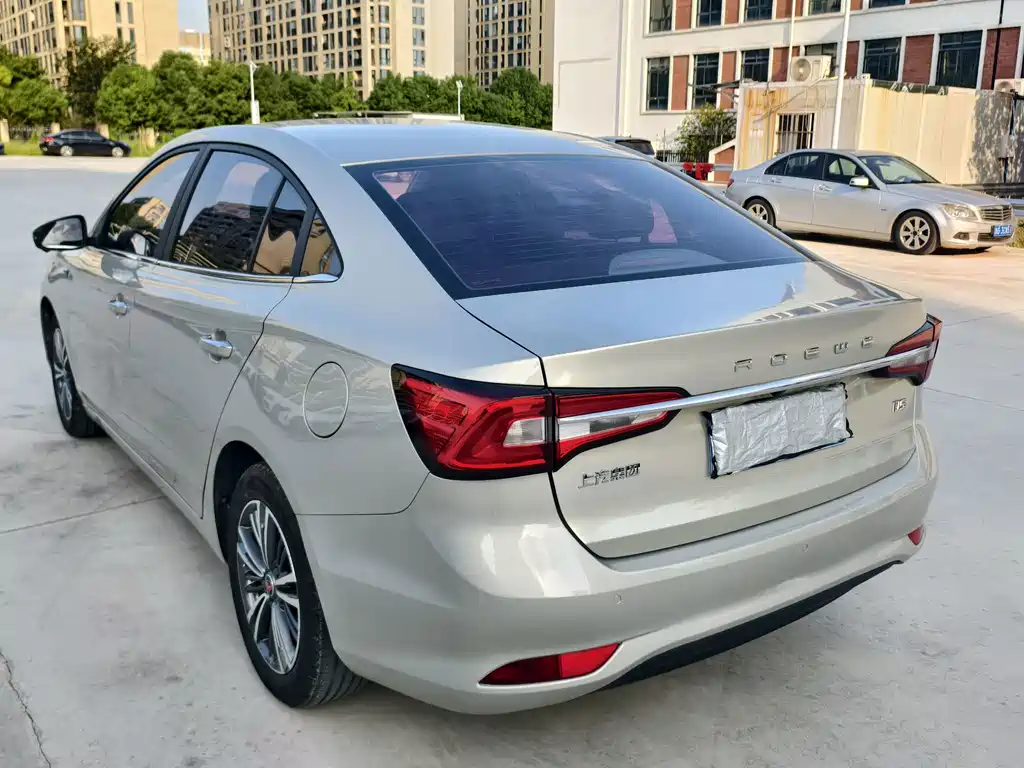 Roewe i5 — миниатюра 6