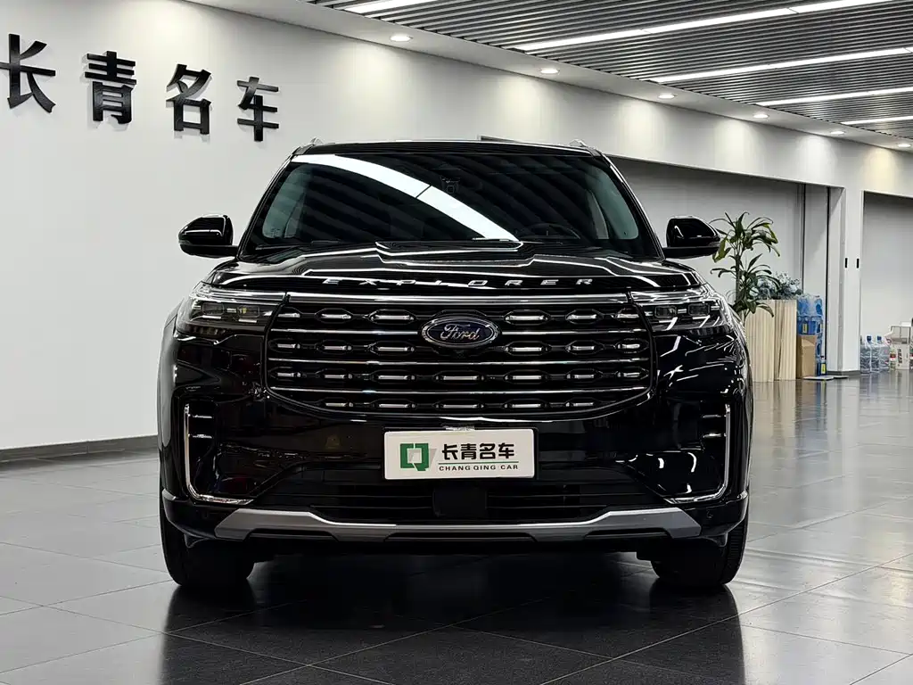 Ford Explorer — миниатюра 2