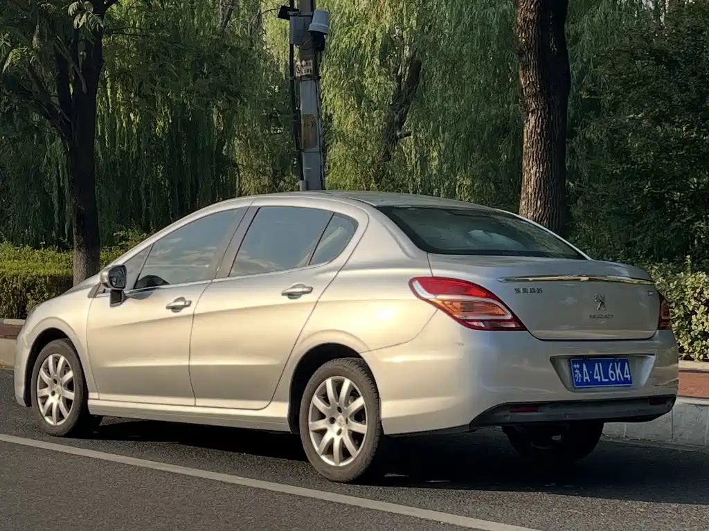 Peugeot 308 — миниатюра 5