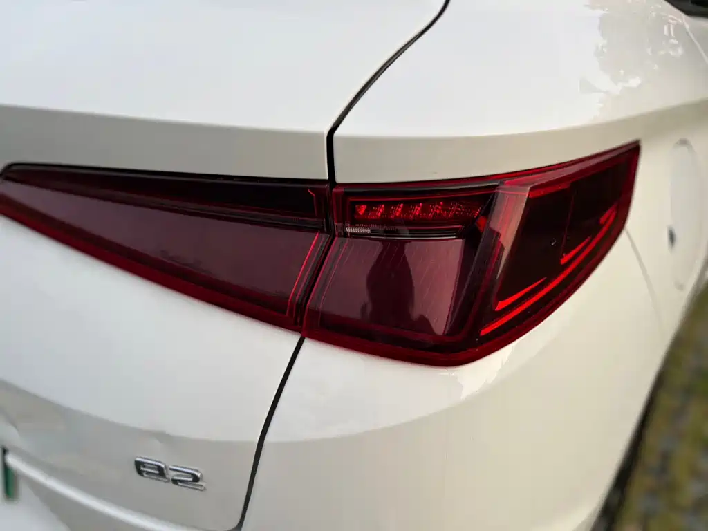 BYD e2 — миниатюра 17