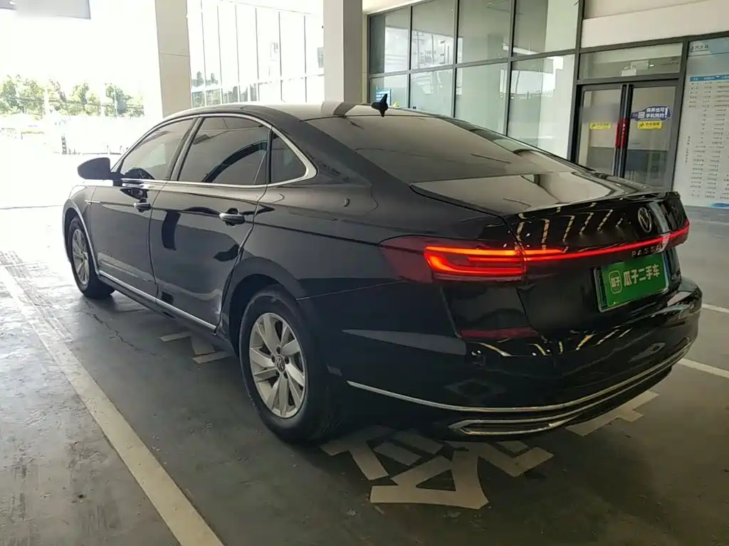 Volkswagen 帕萨特插电混动 — миниатюра 5