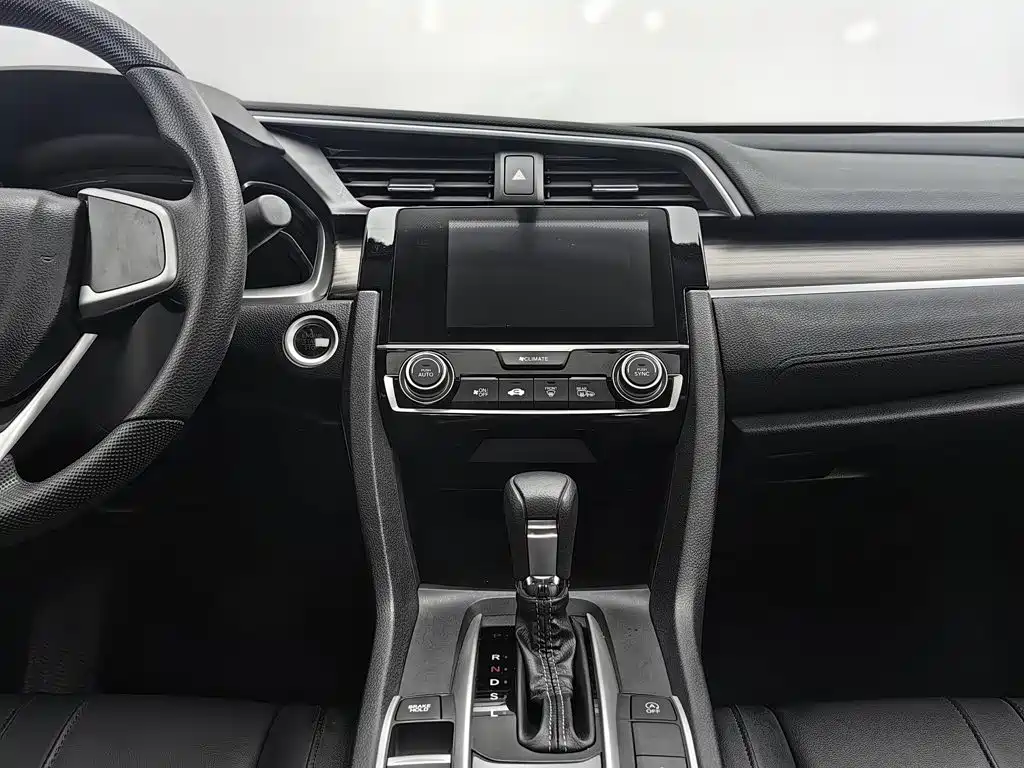 Honda Civic — миниатюра 12