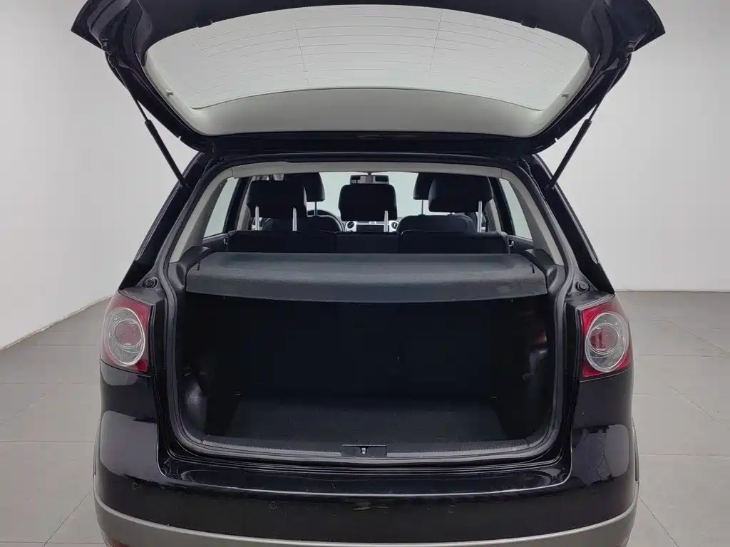 Volkswagen Golf (Import) — миниатюра 16
