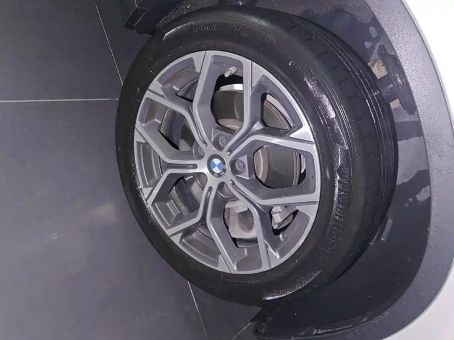BMW X1 — миниатюра 6