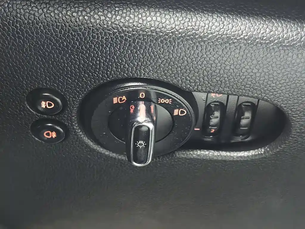 MINI Mini — миниатюра 21