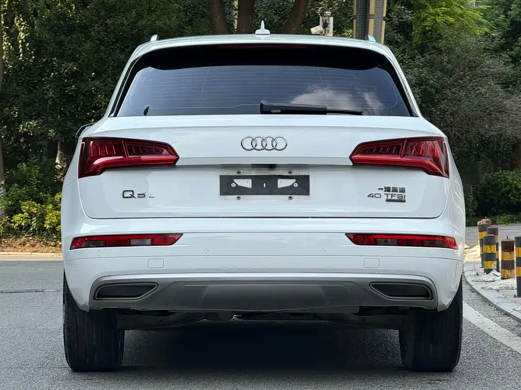 Audi Q5L — миниатюра 6