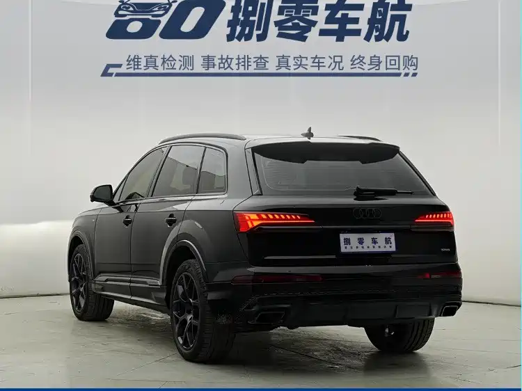 Audi Q7 — миниатюра 15