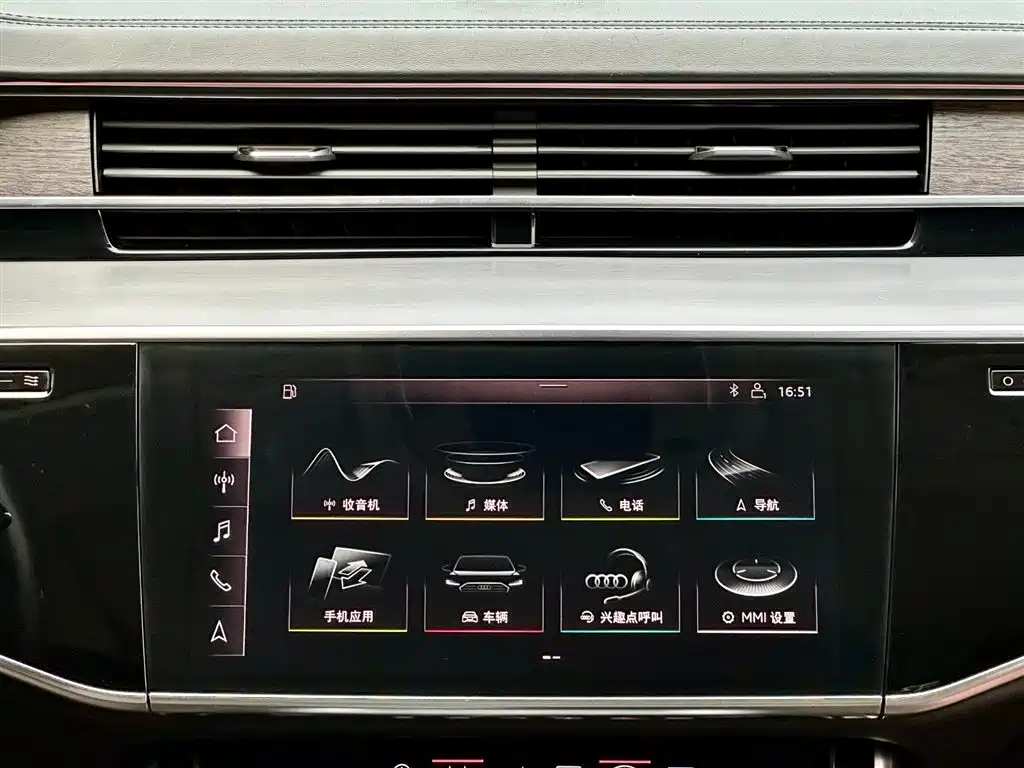 Audi A8 — фотографии объявления, Фото 25