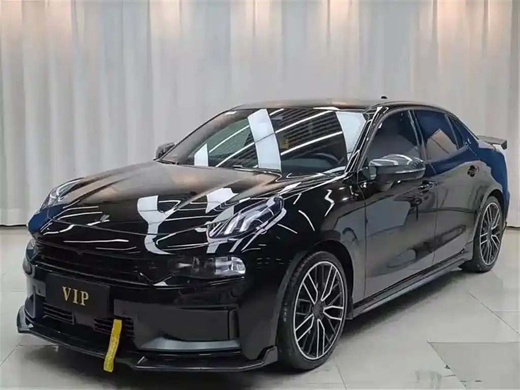 Купить Lynk & Co 03