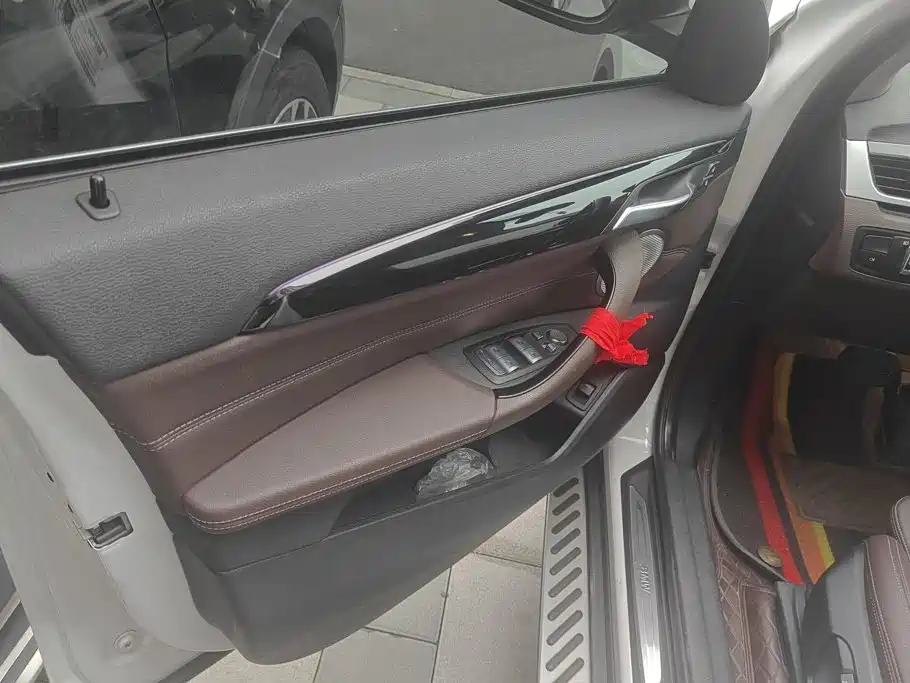 BMW X1 — миниатюра 7