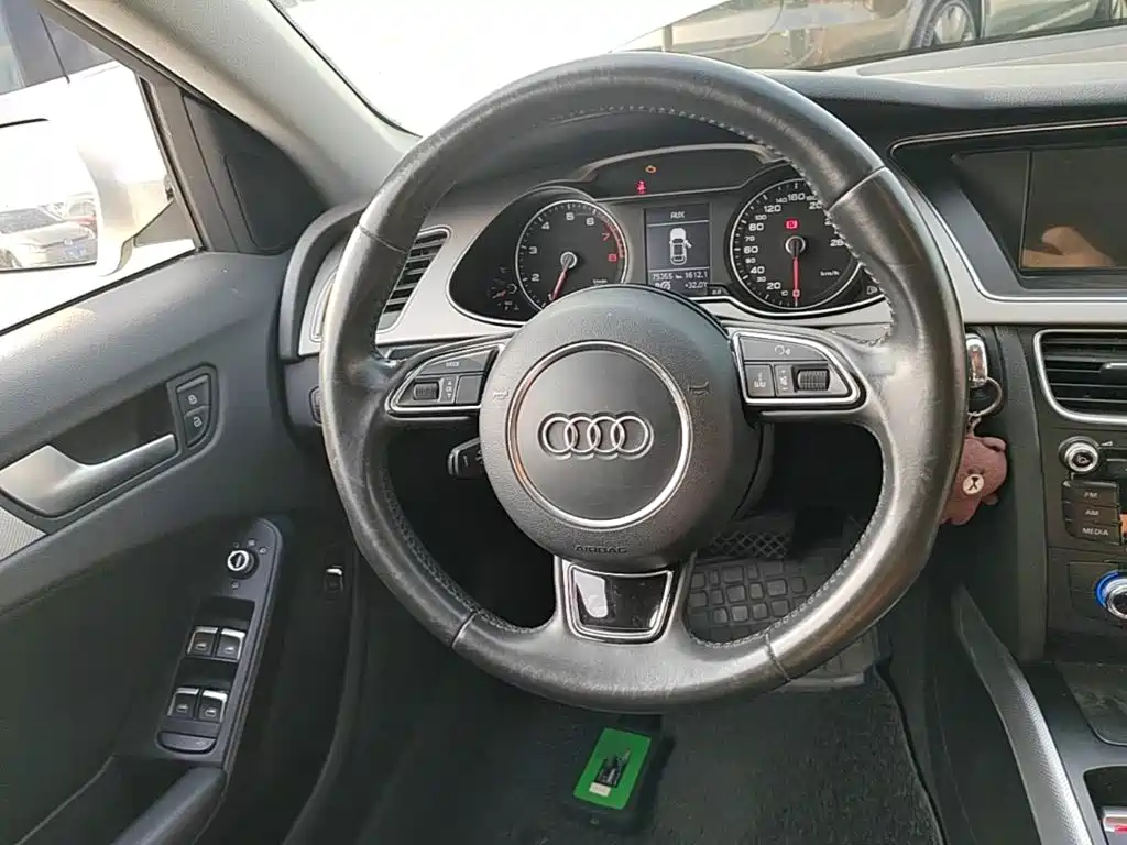 Audi A4L — миниатюра 11