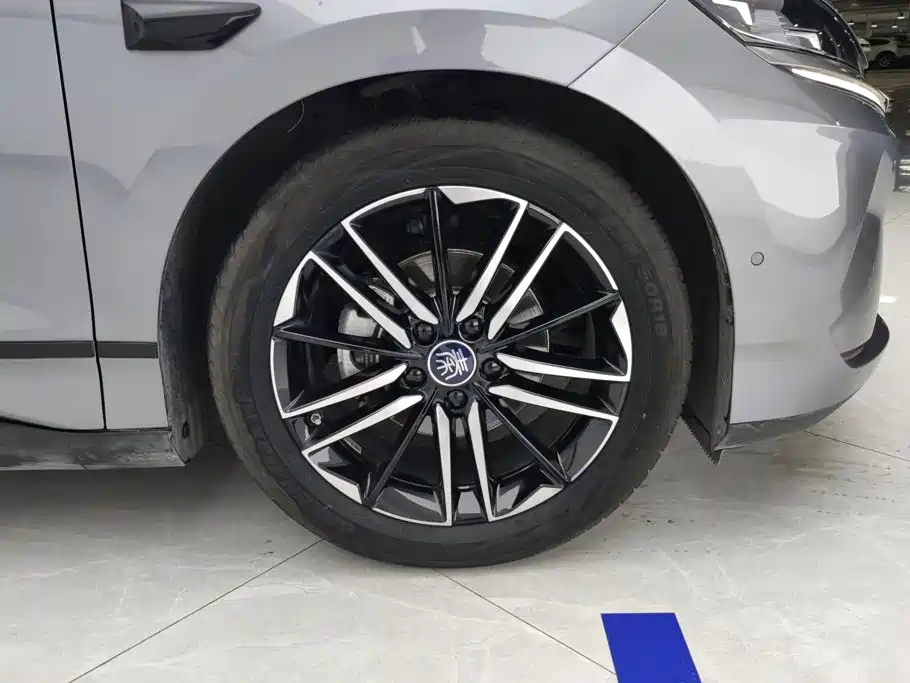 BYD Qin L — миниатюра 6