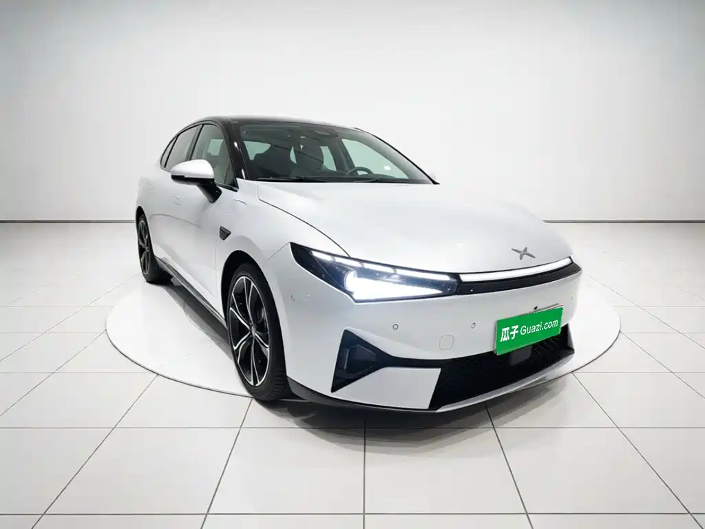 XPeng P5 — миниатюра 3