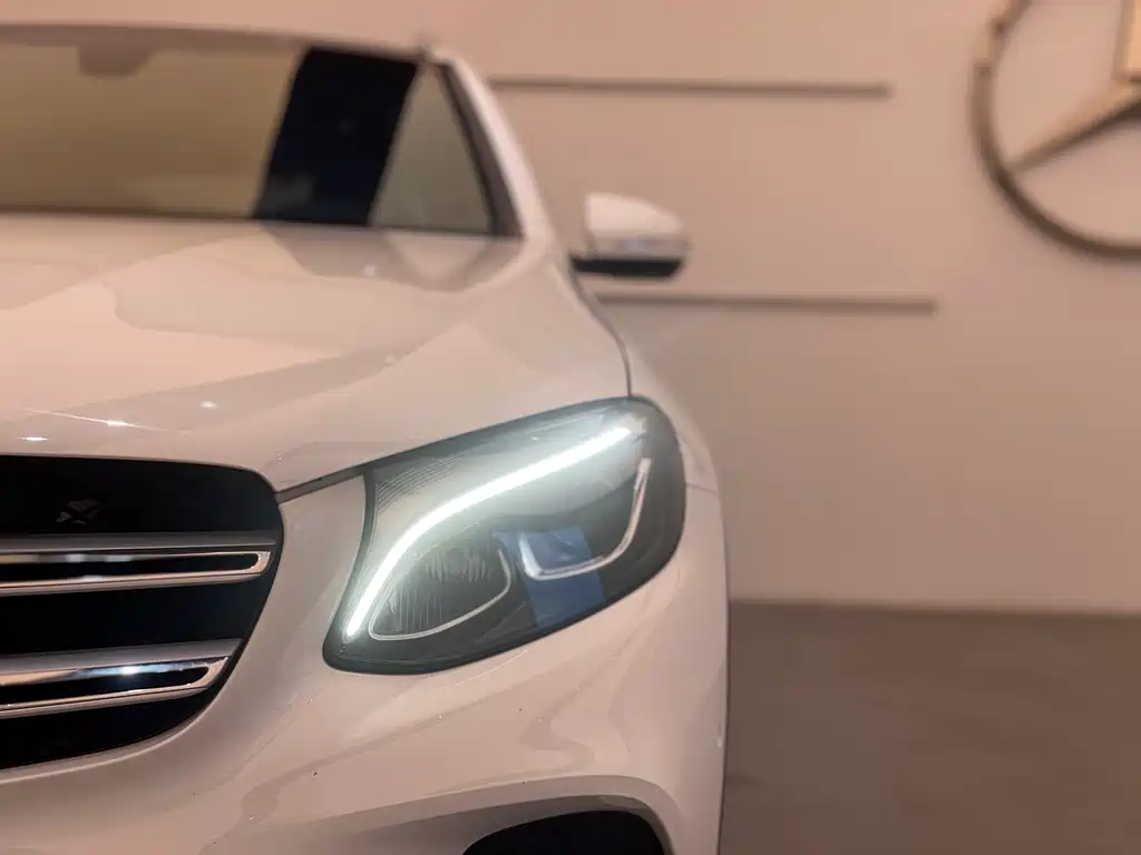Mercedes-Benz GLC — миниатюра 4
