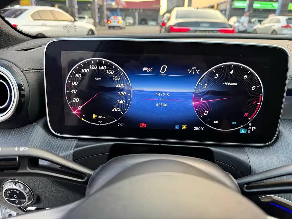 Mercedes-Benz C-Class — миниатюра 16