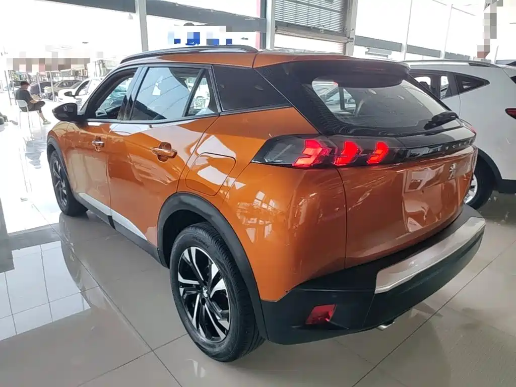 Peugeot 2008 — миниатюра 5