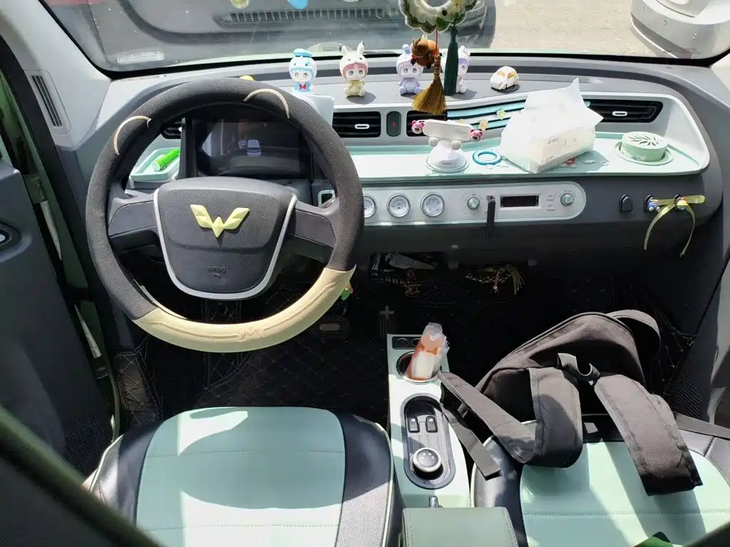 Wuling MINIEV — миниатюра 5
