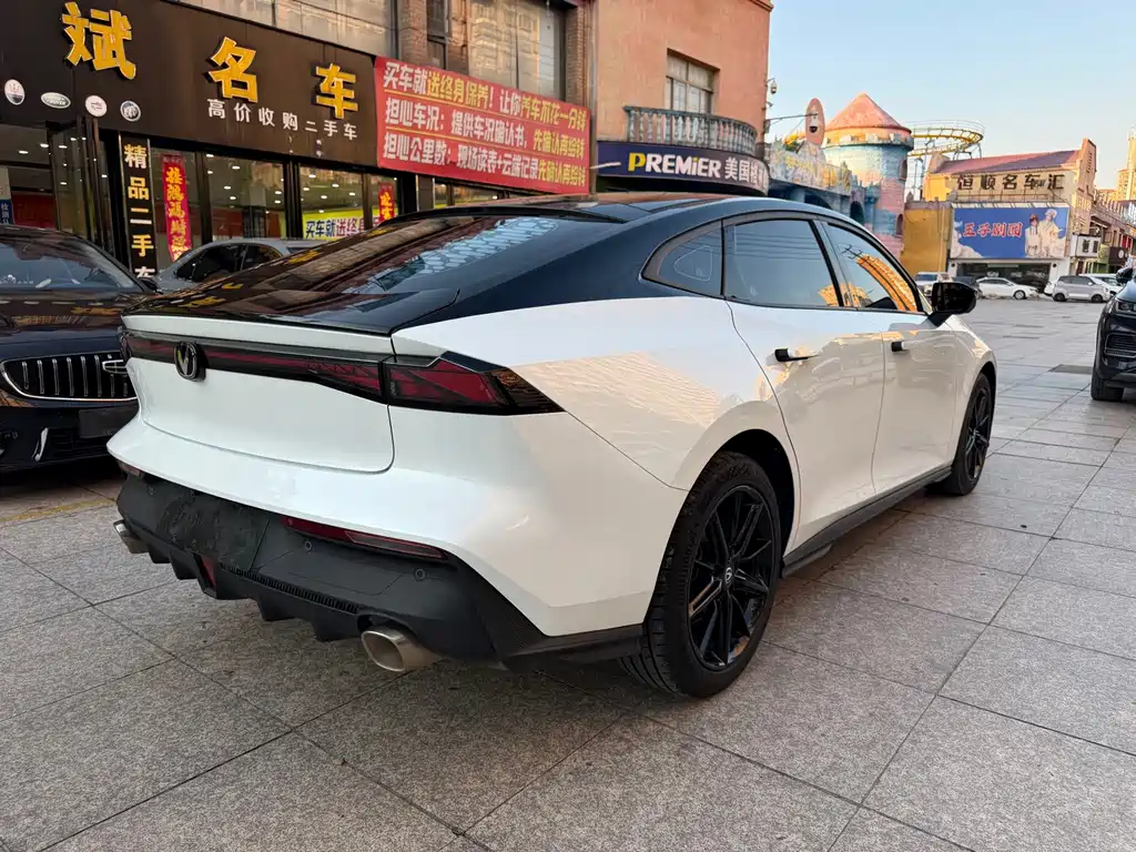 Changan UNI-V — миниатюра 8