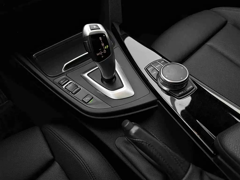 BMW 3 Series GT — миниатюра 12